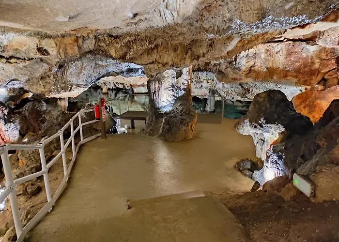 De Blanca Mar ثيوداديلا